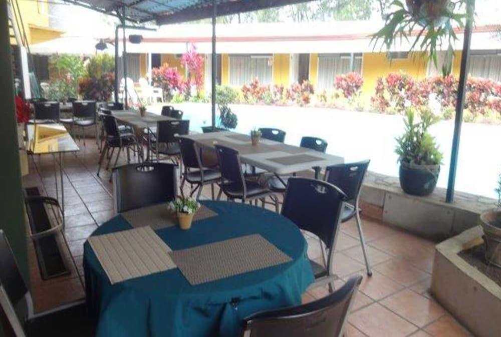 Hotel Puerta Del Sol - San Jose Airport Εξωτερικό φωτογραφία